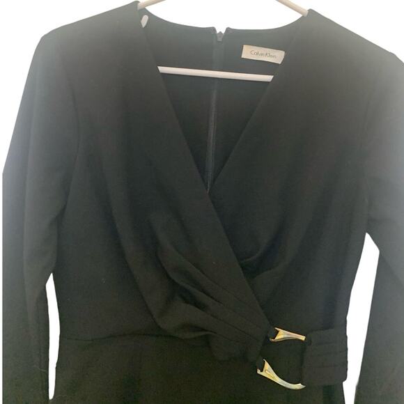 Calvin Klein Party Short Dress 8 Black Faux Wrap Sheath Silver Buckle  Cocktail - Picture 5 of 9